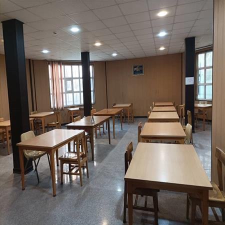 سالن مطالعه خواهران